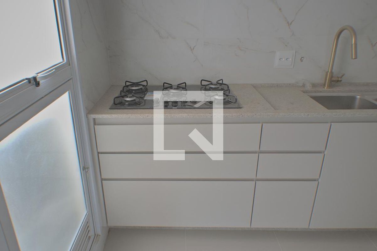 Apartamento à Venda - Cambuí, 2 Quartos,  126 m2 em , Campinas - sp | SoloBR
