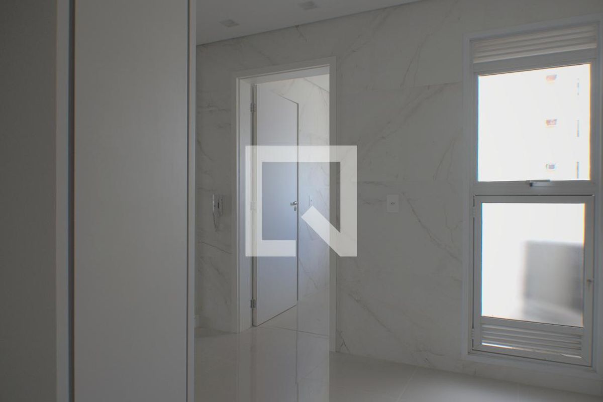 Apartamento à Venda - Cambuí, 2 Quartos,  126 m2 em , Campinas - sp | SoloBR