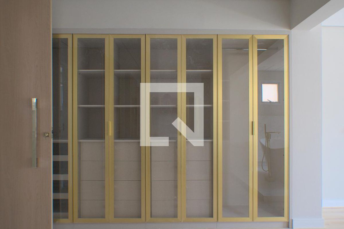 Apartamento à Venda - Cambuí, 2 Quartos,  126 m2 em , Campinas - sp | SoloBR