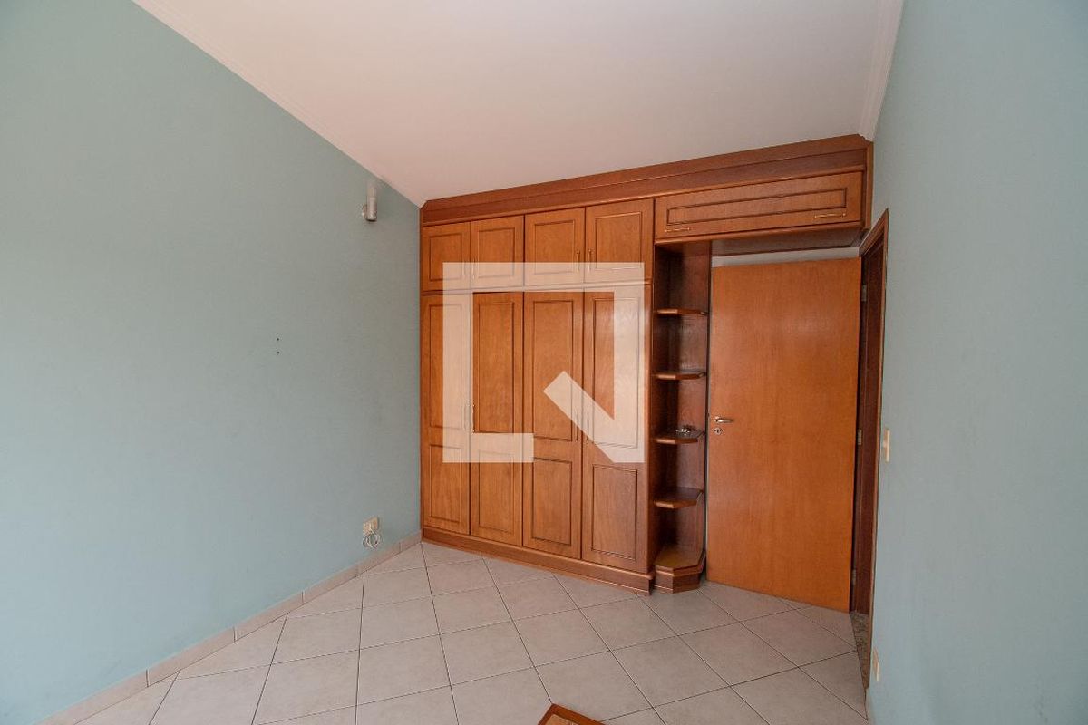 Casa à Venda - Jardim Chapadão, 4 Quartos,  308 m2 em , Campinas - sp | SoloBR