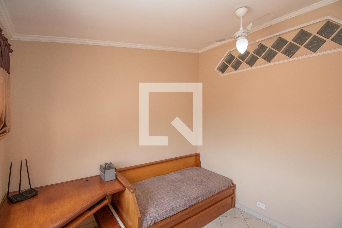 Casa à Venda - Jardim Chapadão, 4 Quartos,  308 m2 em , Campinas - sp | SoloBR