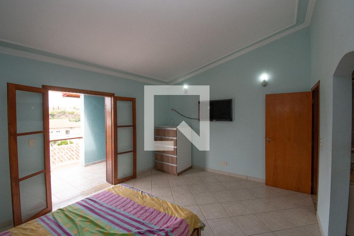 Casa à Venda - Jardim Chapadão, 4 Quartos,  308 m2 em , Campinas - sp | SoloBR