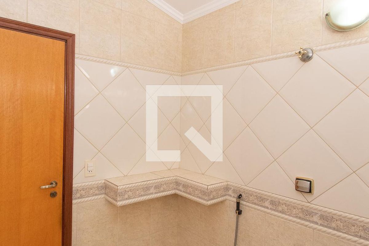 Casa à Venda - Jardim Chapadão, 4 Quartos,  308 m2 em , Campinas - sp | SoloBR