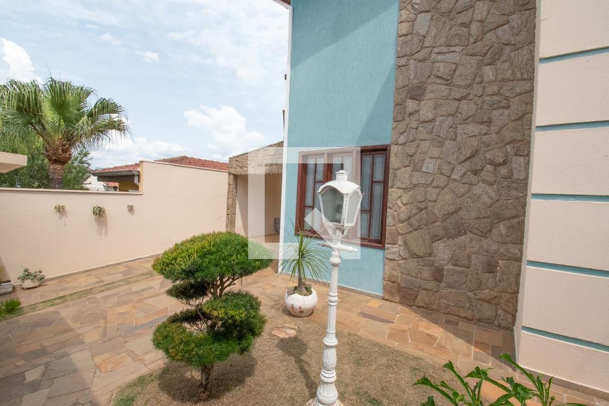 Casa à Venda - Jardim Chapadão, 4 Quartos,  308 m2 em , Campinas - sp | SoloBR