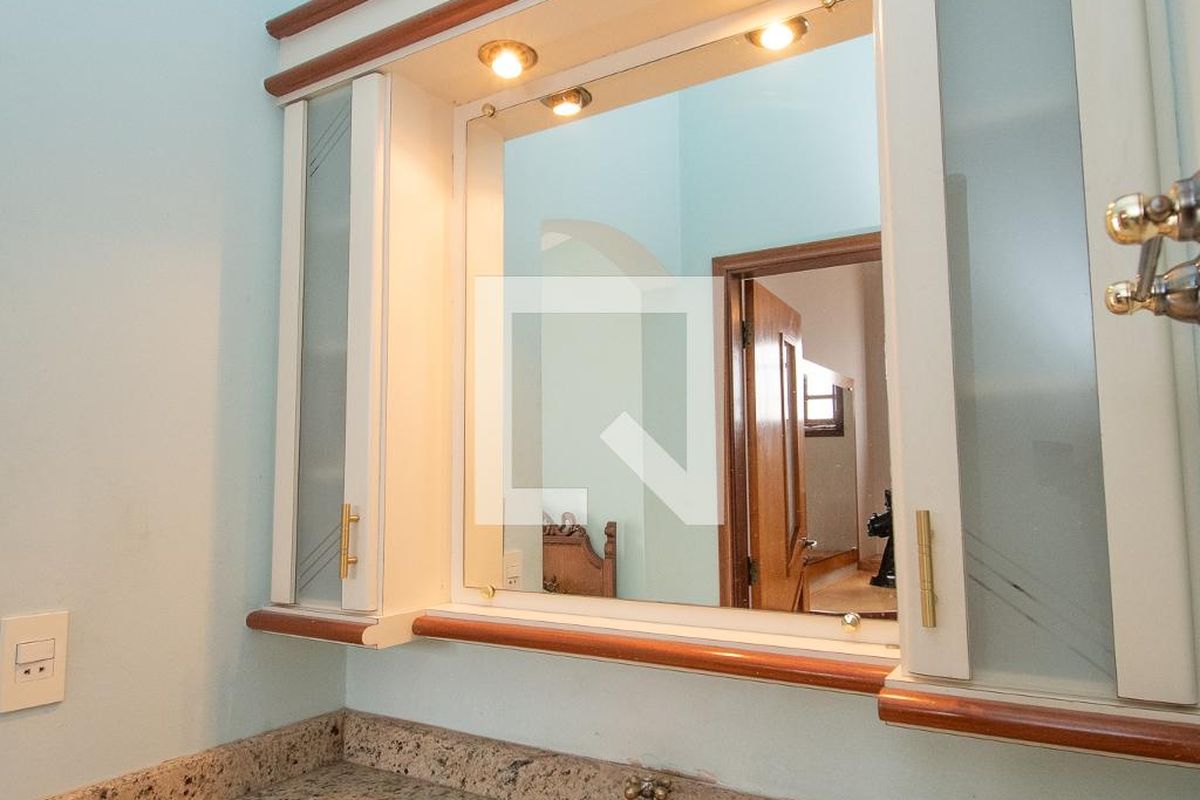 Casa à Venda - Jardim Chapadão, 4 Quartos,  308 m2 em , Campinas - sp | SoloBR