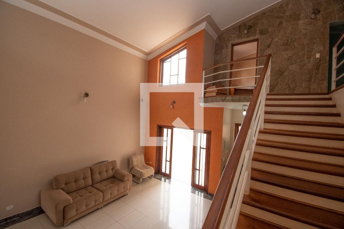Casa à Venda - Jardim Chapadão, 4 Quartos,  308 m2 em , Campinas - sp | SoloBR
