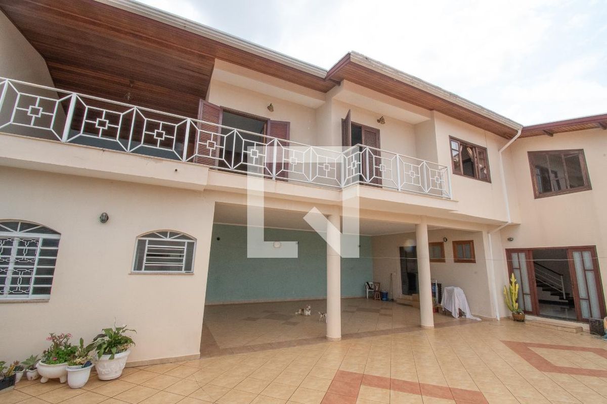 Casa à Venda - Jardim Chapadão, 4 Quartos,  308 m2 em , Campinas - sp | SoloBR