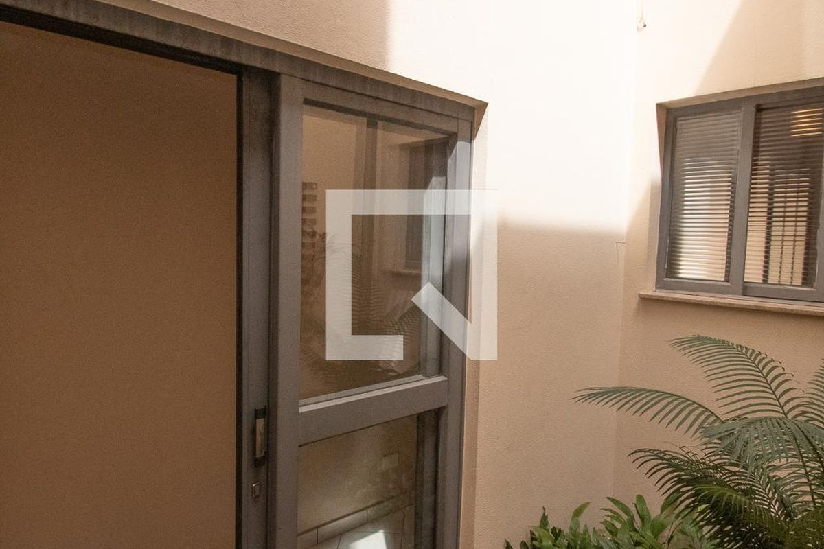 Casa à Venda - Jardim Chapadão, 4 Quartos,  308 m2 em , Campinas - sp | SoloBR