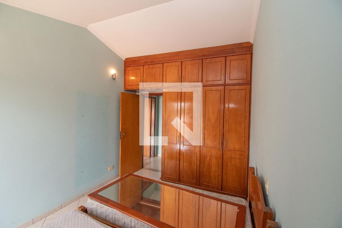 Casa à Venda - Jardim Chapadão, 4 Quartos,  308 m2 em , Campinas - sp | SoloBR