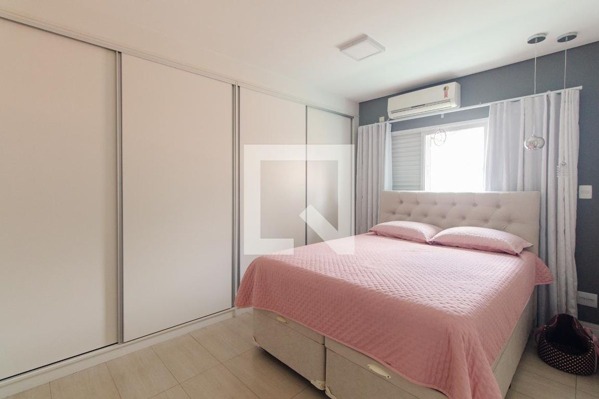 Casa, 3 quartos, 301 m² - Foto 56