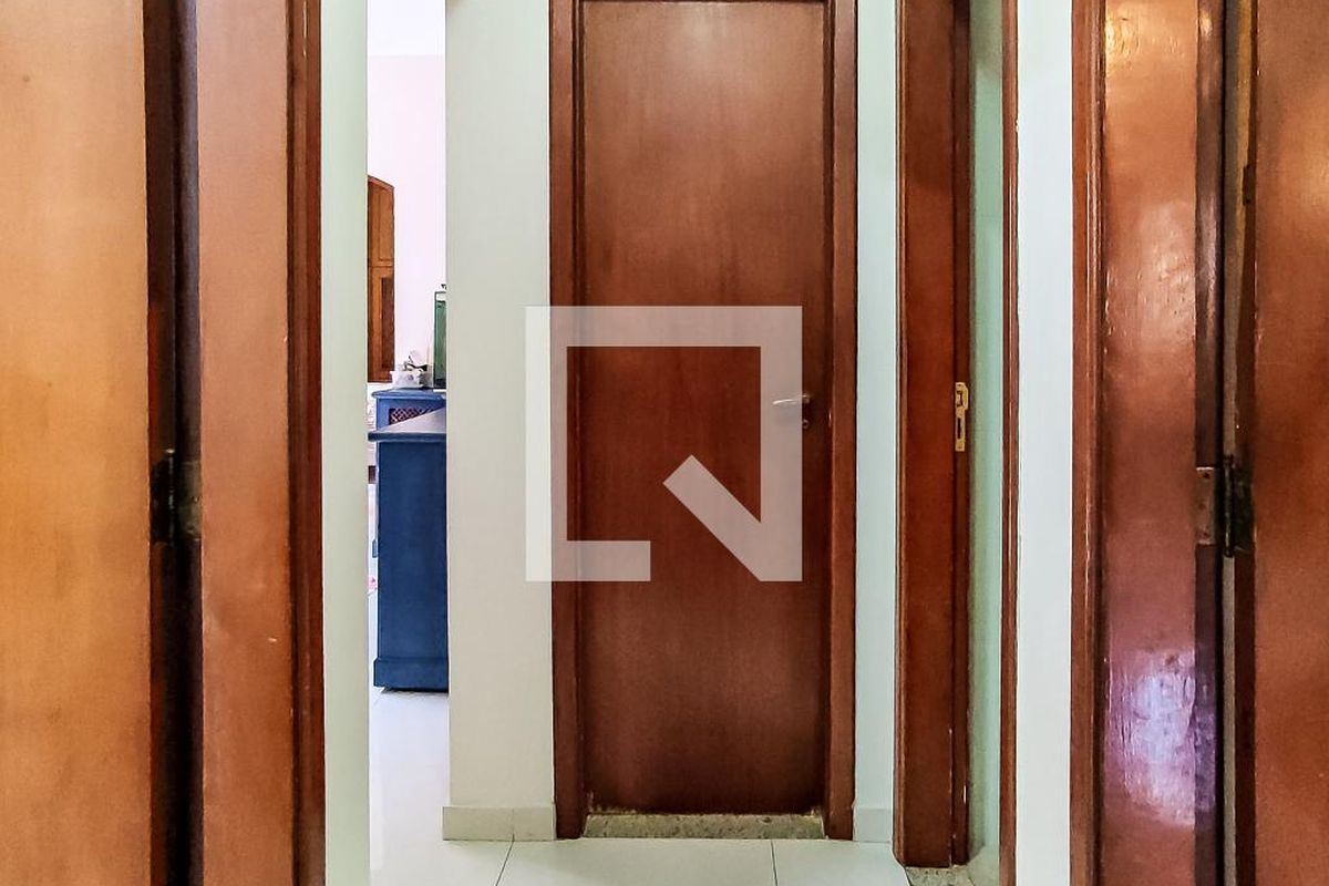 Casa, 4 quartos, 253 m² - Foto 58