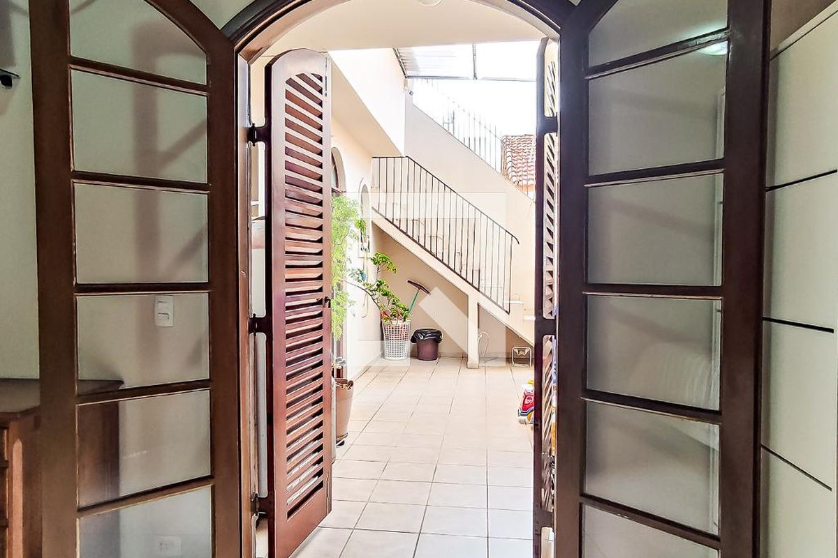 Casa, 4 quartos, 253 m² - Foto 46