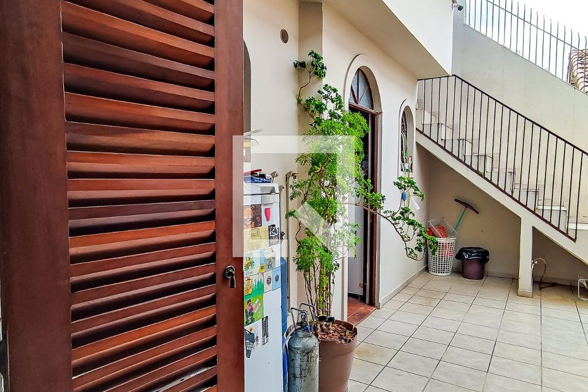 Casa, 4 quartos, 253 m² - Foto 48