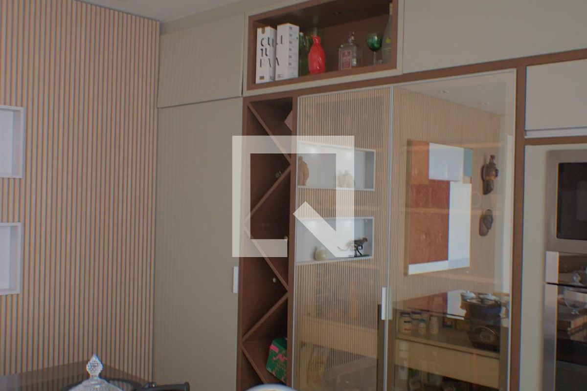Casa à Venda - Bosque, 2 Quartos,  189 m2 em , Campinas - sp | SoloBR