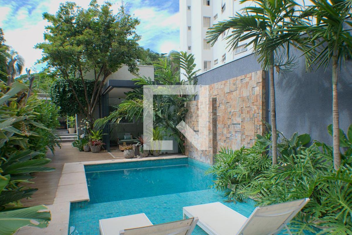Casa à Venda - Bosque, 2 Quartos,  189 m2 em , Campinas - sp | SoloBR