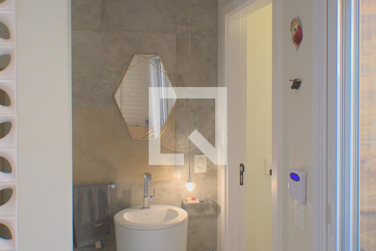 Casa à Venda - Bosque, 2 Quartos,  189 m2 em , Campinas - sp | SoloBR