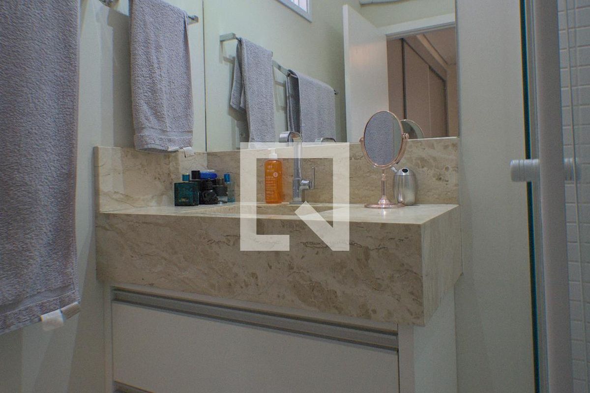 Casa à Venda - Bosque, 2 Quartos,  189 m2 em , Campinas - sp | SoloBR