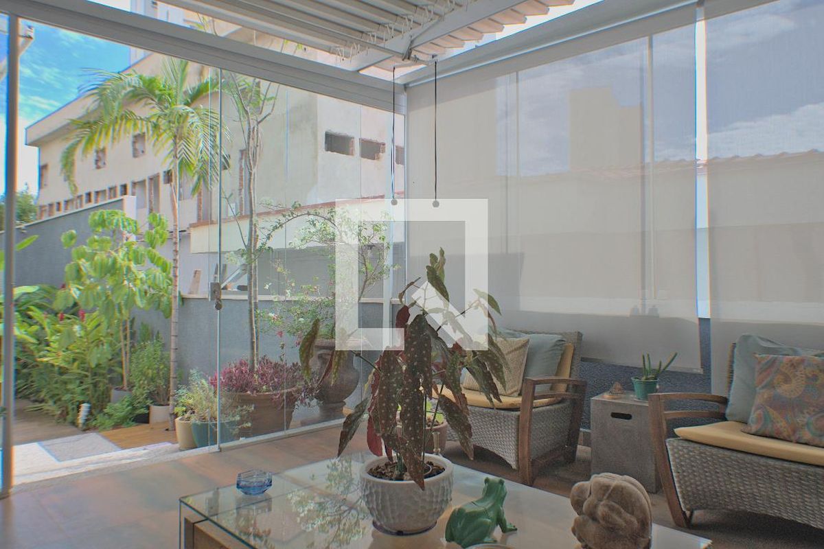 Casa à Venda - Bosque, 2 Quartos,  189 m2 em , Campinas - sp | SoloBR