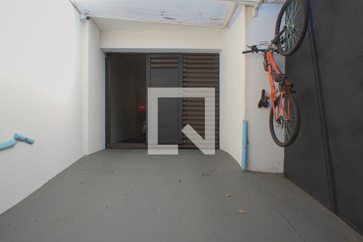 Casa à Venda - Bosque, 2 Quartos,  189 m2 em , Campinas - sp | SoloBR