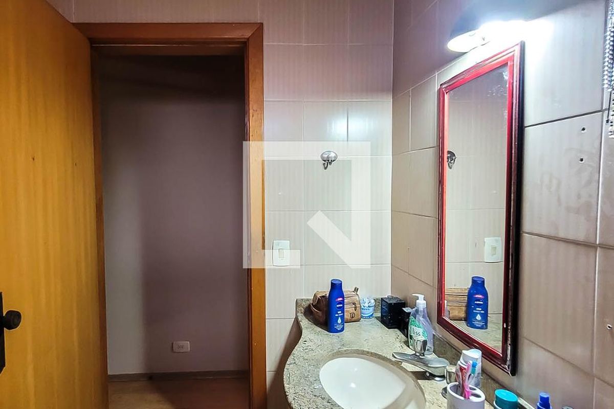 Casa, 3 quartos, 210 m² - Foto 66