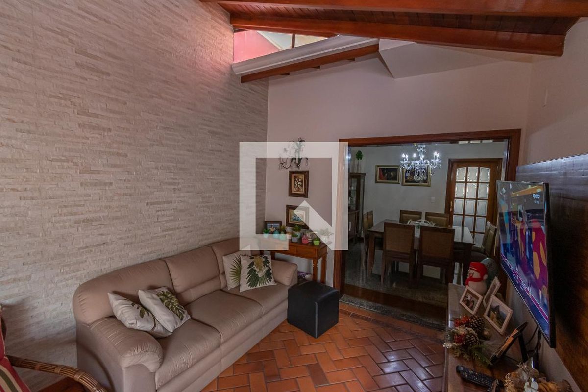 Casa à Venda - Nova Campinas, 4 Quartos,  300 m2 em , Campinas - sp | SoloBR