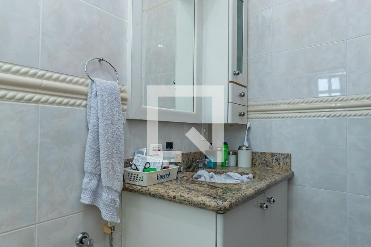 Casa à Venda - Nova Campinas, 4 Quartos,  300 m2 em , Campinas - sp | SoloBR