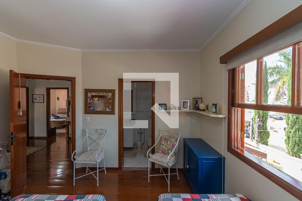 Casa à Venda - Nova Campinas, 4 Quartos,  300 m2 em , Campinas - sp | SoloBR