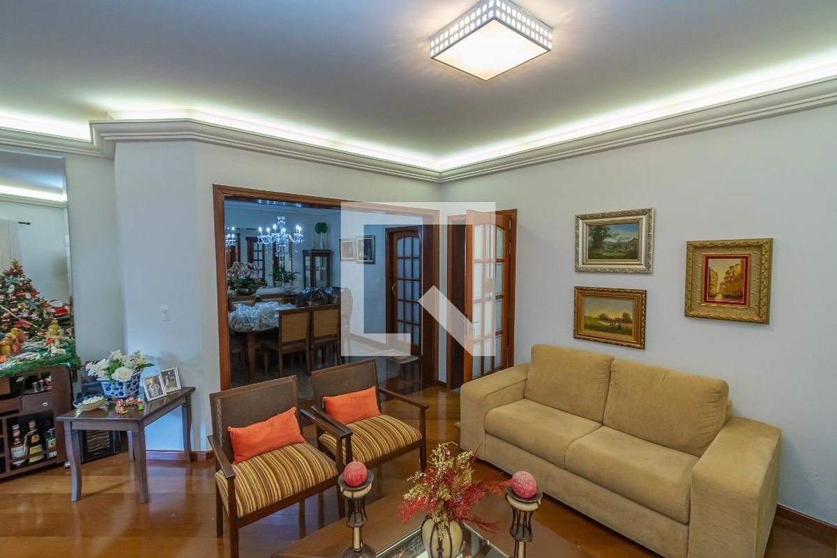 Casa à Venda - Nova Campinas, 4 Quartos,  300 m2 em , Campinas - sp | SoloBR