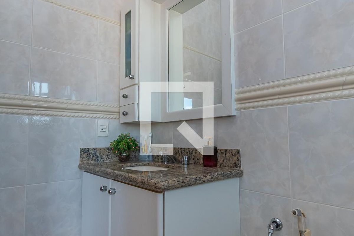 Casa à Venda - Nova Campinas, 4 Quartos,  300 m2 em , Campinas - sp | SoloBR