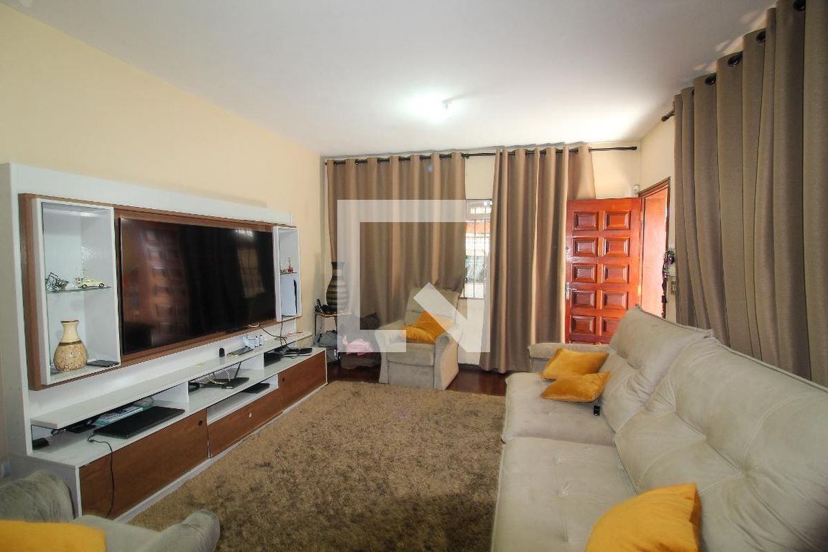 Casa, 3 quartos, 130 m² - Foto 2