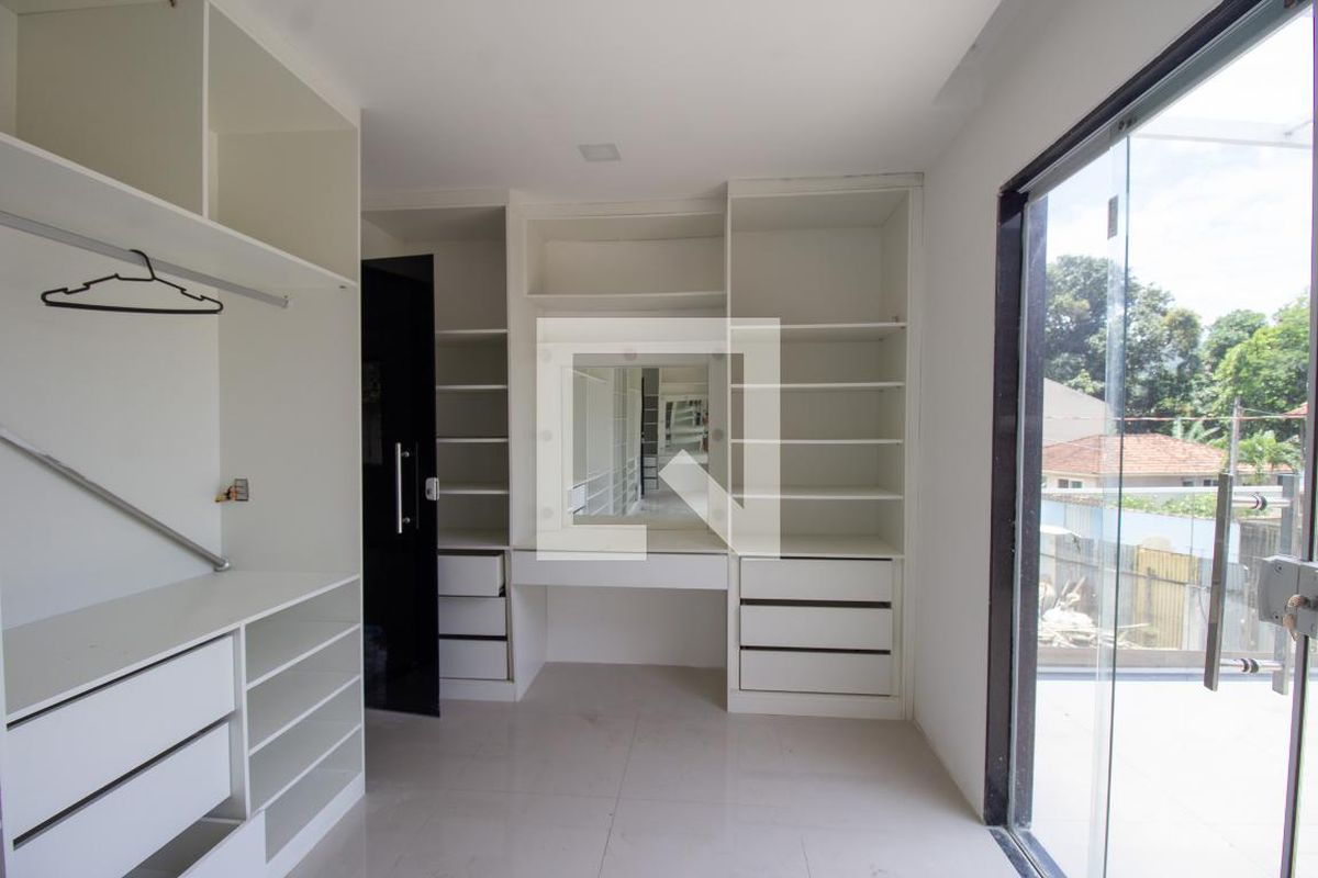 Casa, 6 quartos, 240 m² - Foto 21