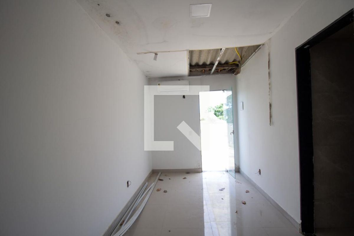 Casa, 6 quartos, 240 m² - Foto 51