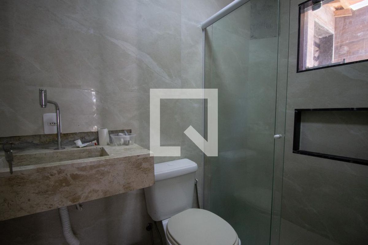 Casa, 6 quartos, 240 m² - Foto 11