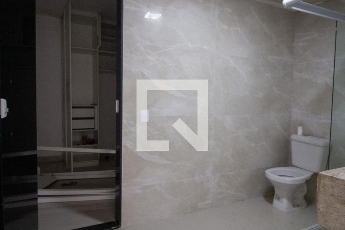 Casa, 6 quartos, 240 m² - Foto 57