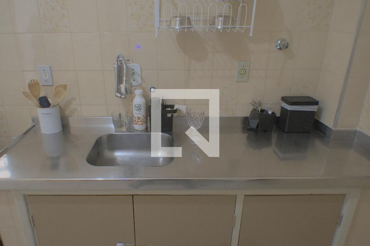 Apartamento à Venda - Centro, 2 Quartos,  120 m2 em , Campinas - sp | SoloBR