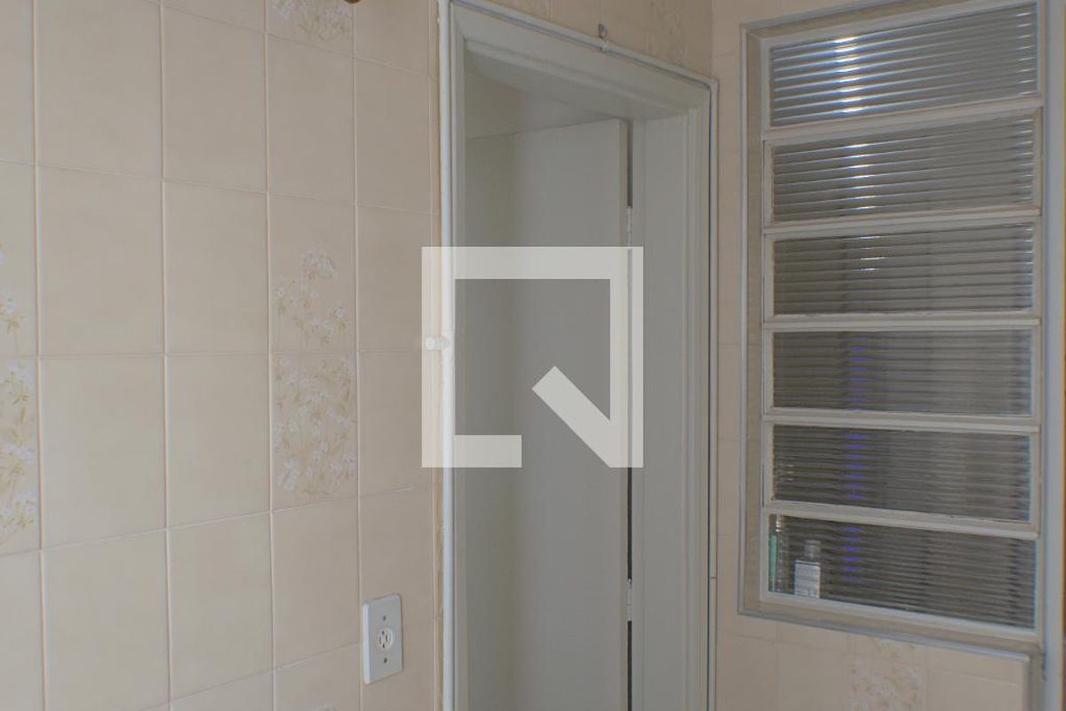 Apartamento à Venda - Centro, 2 Quartos,  120 m2 em , Campinas - sp | SoloBR