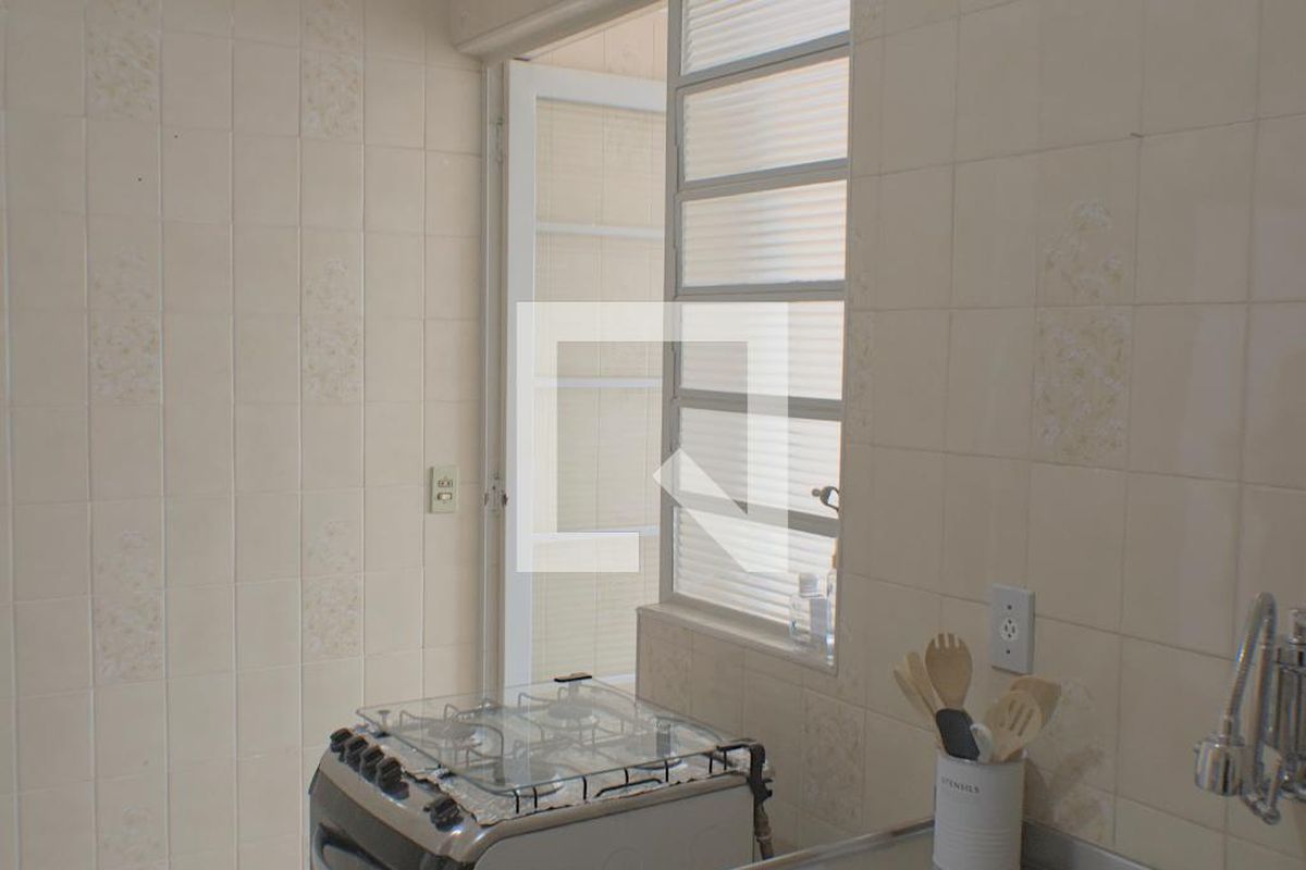 Apartamento à Venda - Centro, 2 Quartos,  120 m2 em , Campinas - sp | SoloBR