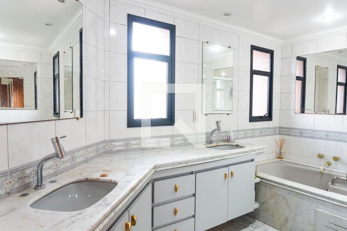 Cobertura, 3 quartos, 189 m² - Foto 13