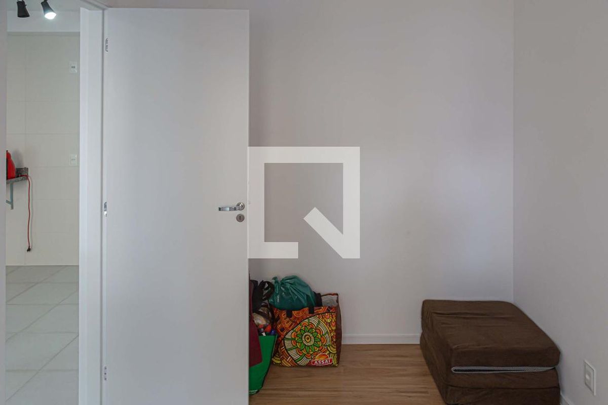 Apartamento, 2 quartos, 37 m² - Foto 11