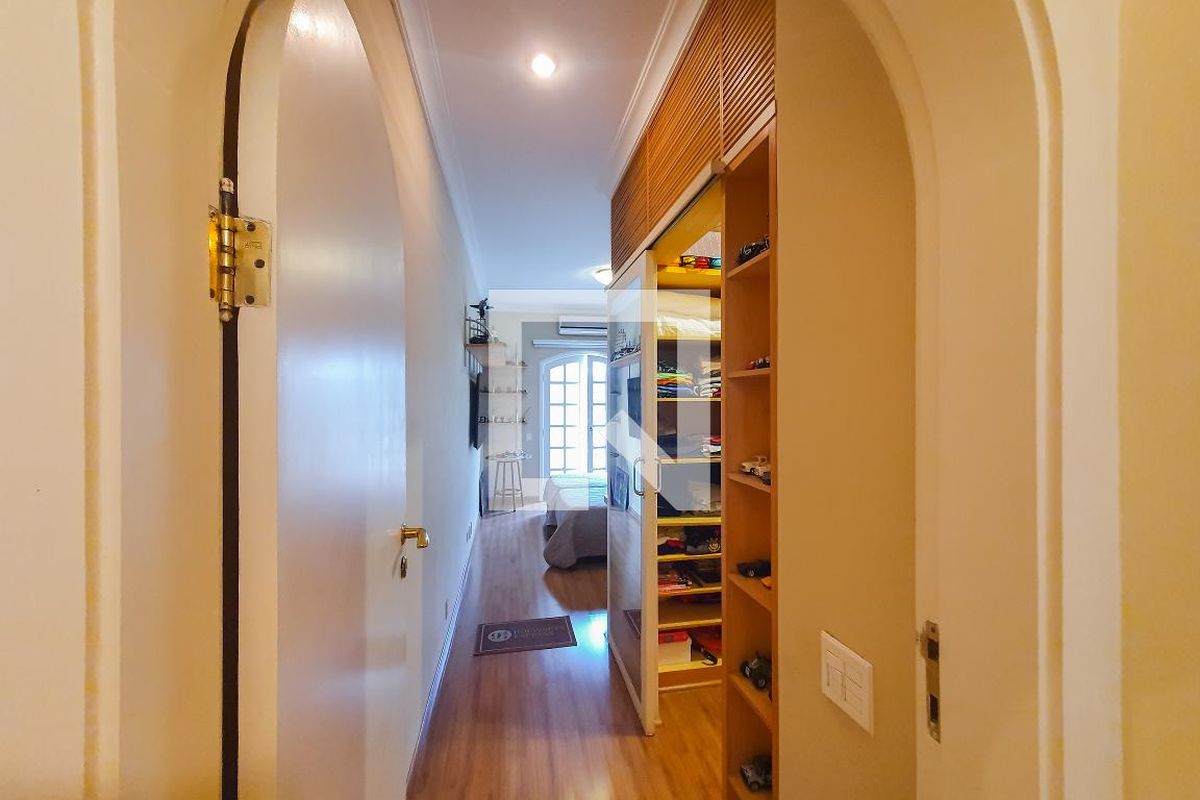 Casa, 4 quartos, 320 m² - Foto 53