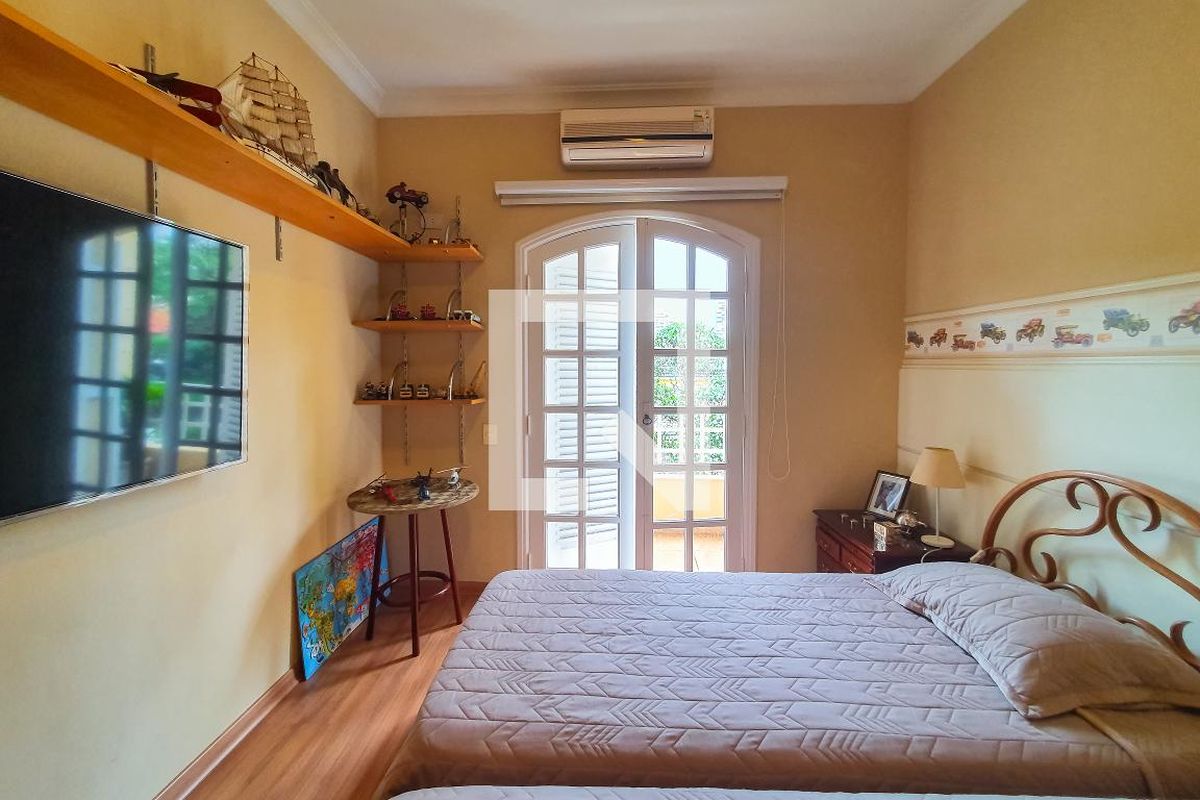 Casa, 4 quartos, 320 m² - Foto 60