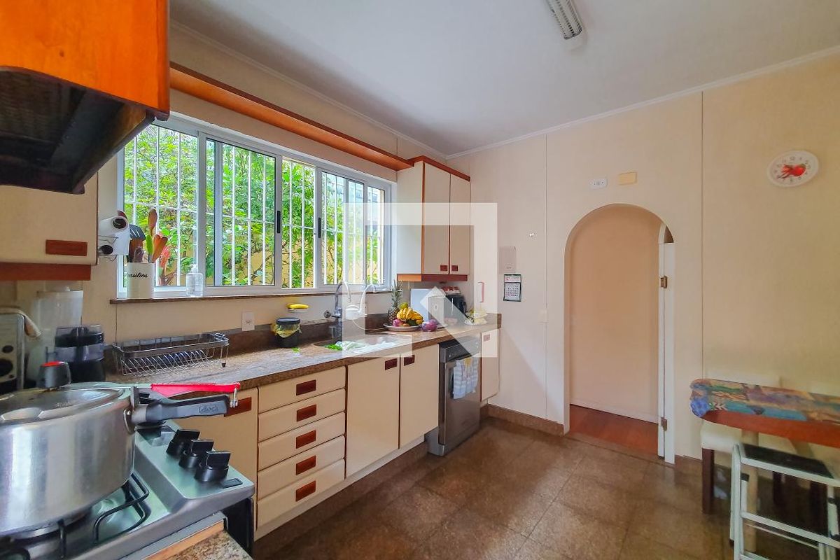 Casa, 4 quartos, 320 m² - Foto 73