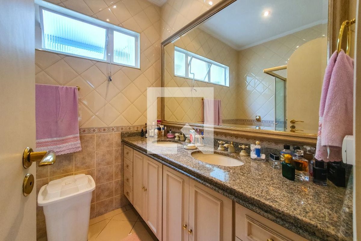 Casa, 4 quartos, 320 m² - Foto 49