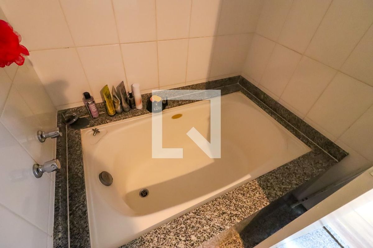 Apartamento, 2 quartos, 106 m² - Foto 2