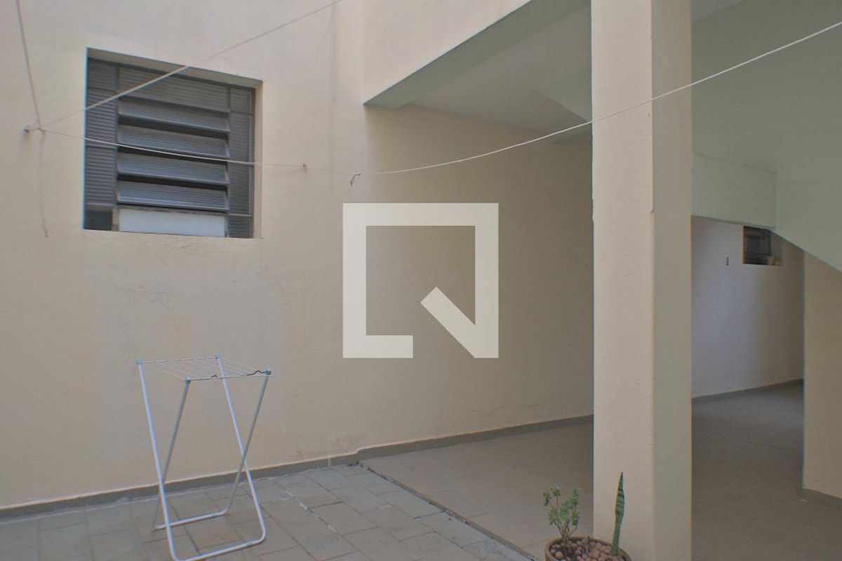 Casa à Venda - Guanabara, 6 Quartos,  260 m2 em , Campinas - sp | SoloBR
