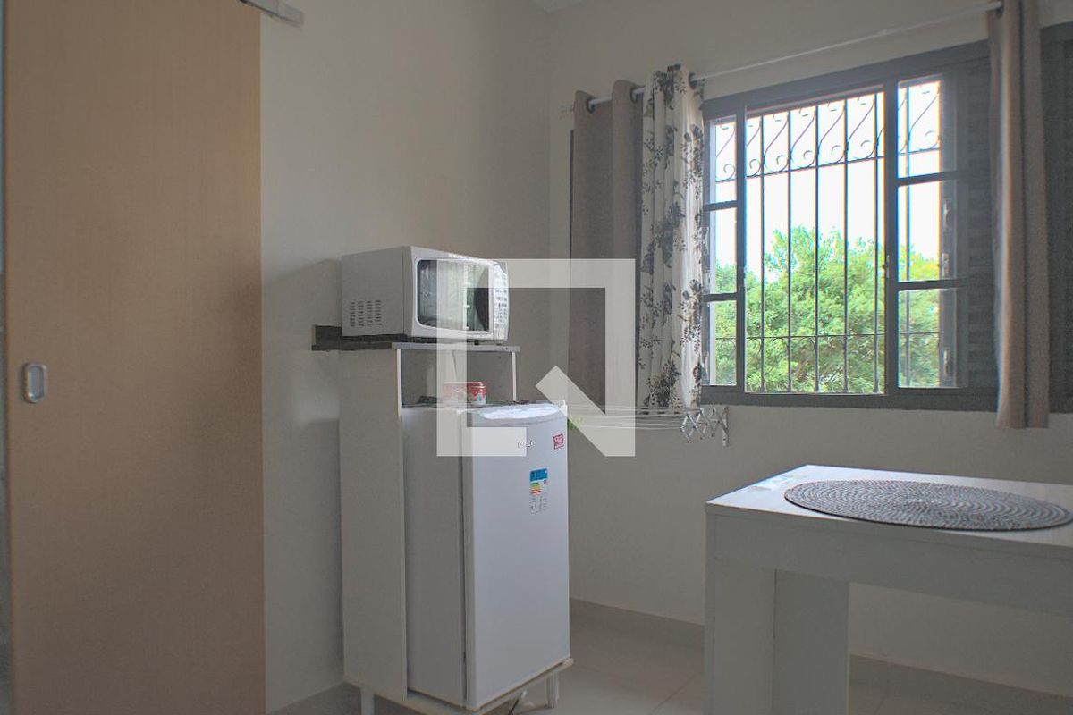 Casa à Venda - Guanabara, 6 Quartos,  260 m2 em , Campinas - sp | SoloBR