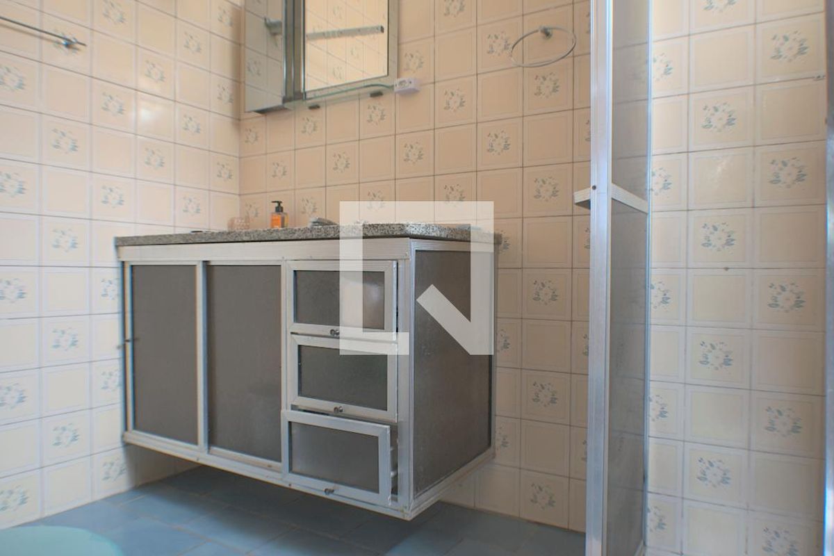 Casa à Venda - Guanabara, 6 Quartos,  260 m2 em , Campinas - sp | SoloBR