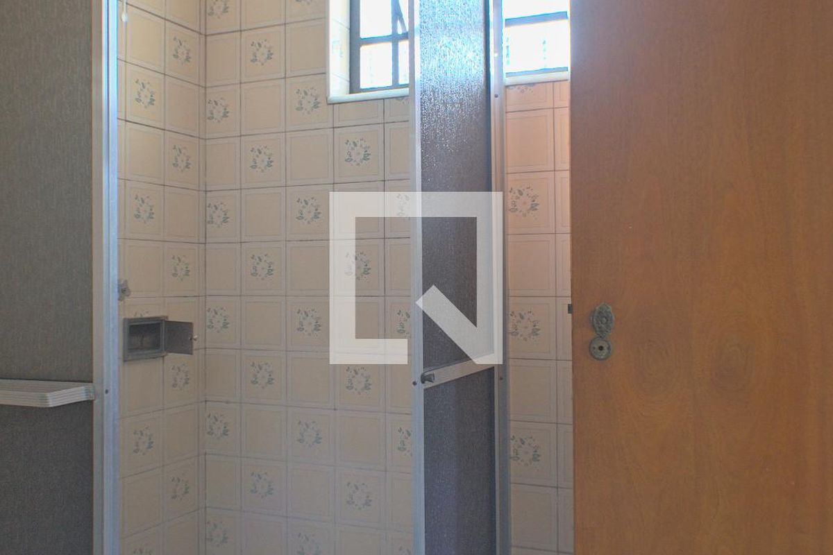 Casa à Venda - Guanabara, 6 Quartos,  260 m2 em , Campinas - sp | SoloBR