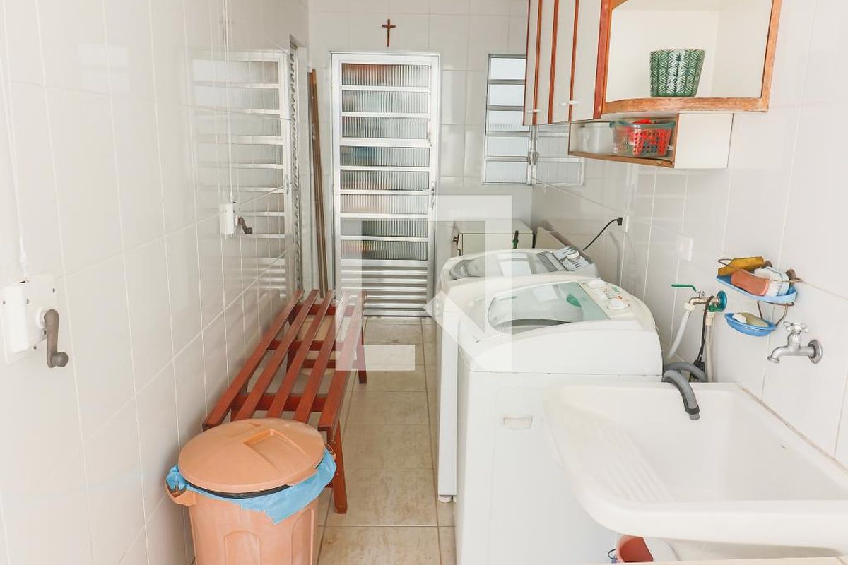 Casa, 3 quartos, 200 m² - Foto 78