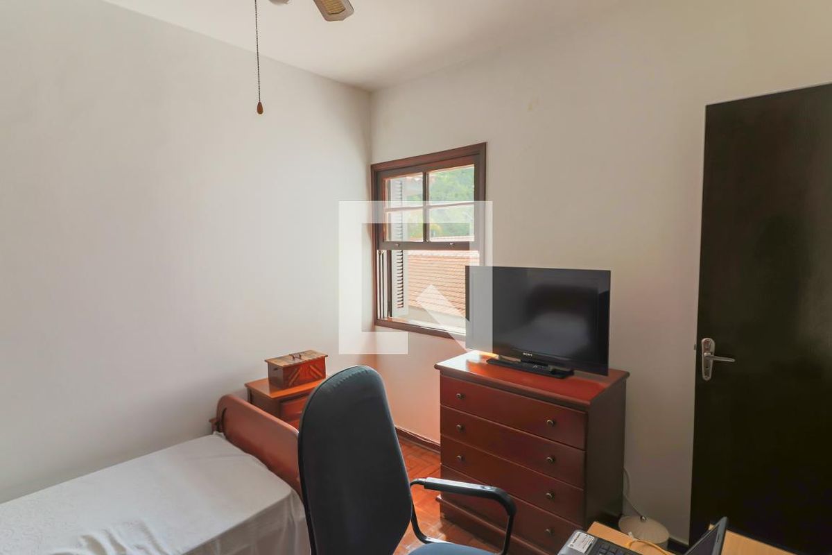Casa, 3 quartos, 200 m² - Foto 40
